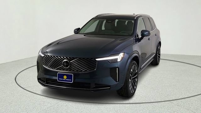 New 2026 Volvo XC90 B6 Plus w/ Protection Package AWD/4WD image 2