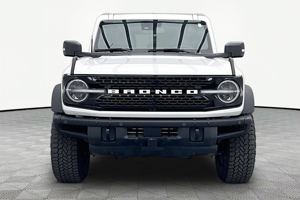 Certified 2024 Ford Bronco Wildtrak AWD/4WD image 3