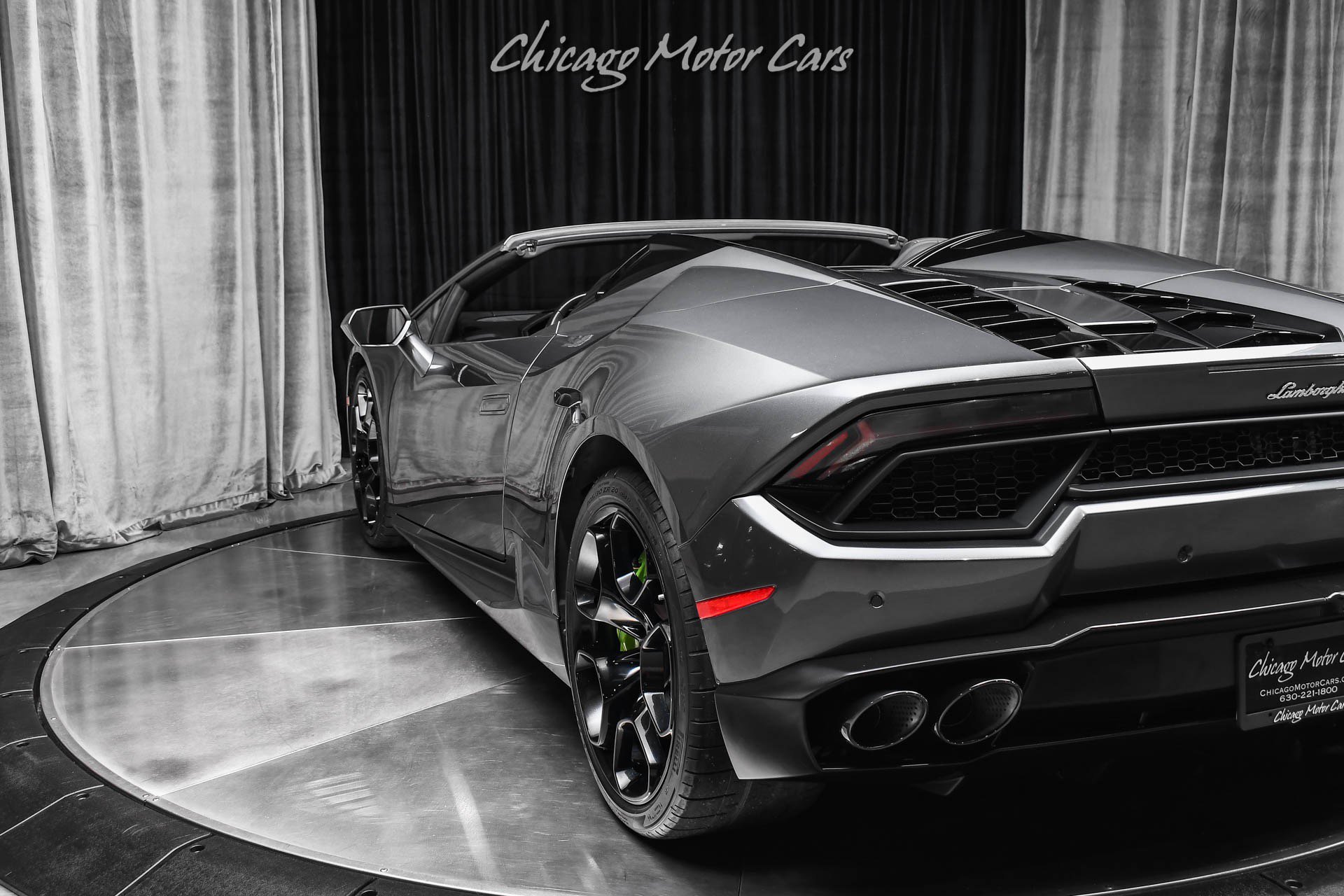 Used 2019 Lamborghini Huracan LP 580-2 RWD image 34