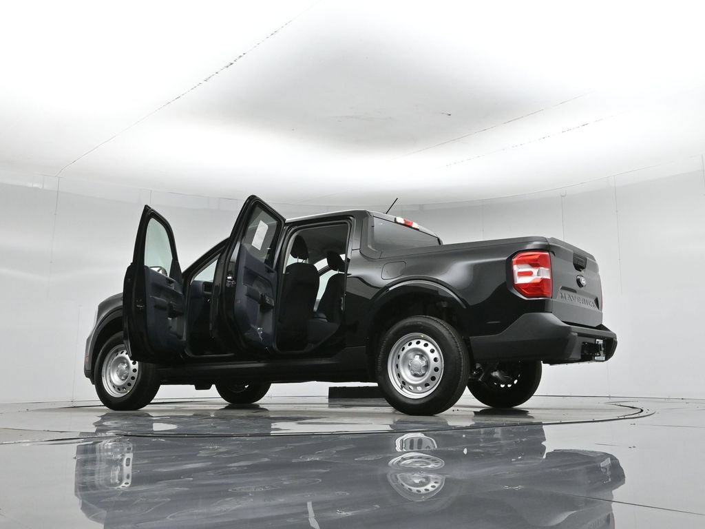 Used 2026 Ford Maverick XL AWD/4WD image 3