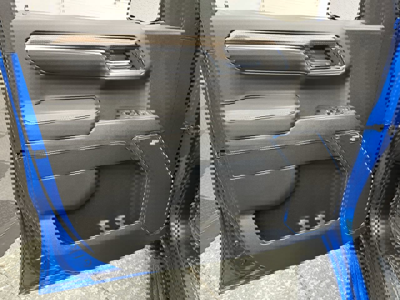 Certified 2024 Chevrolet Silverado 1500 RST w/ Convenience Package II image 8