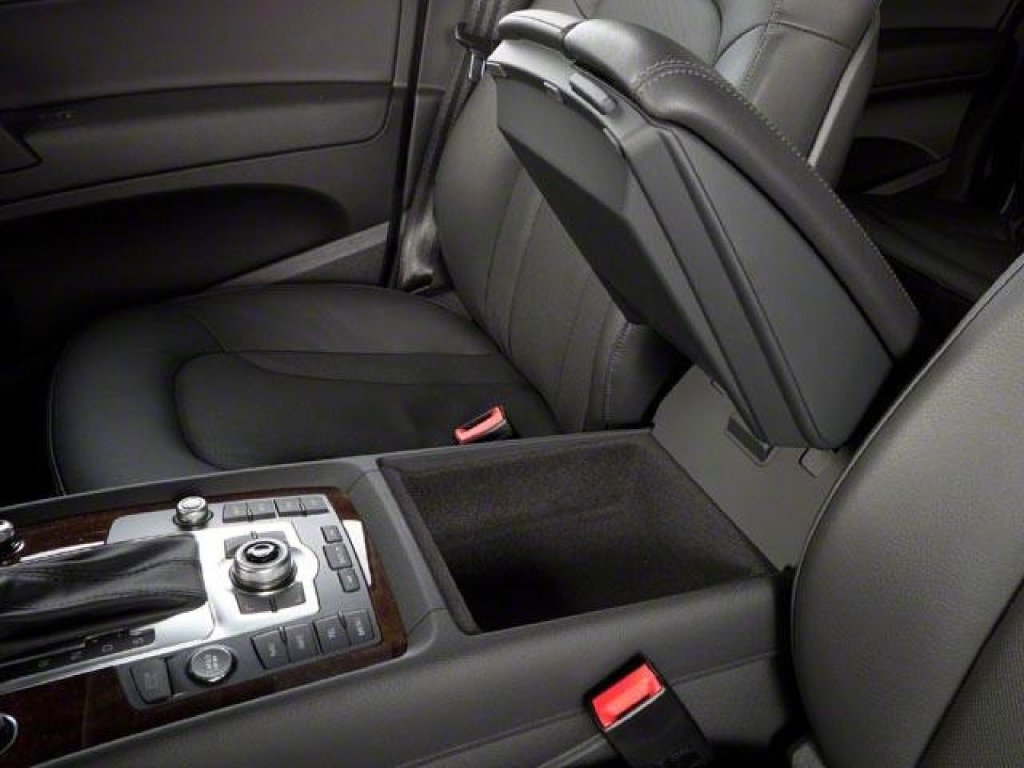 Used 2010 Audi Q7 TDI Premium Plus AWD/4WD image 16