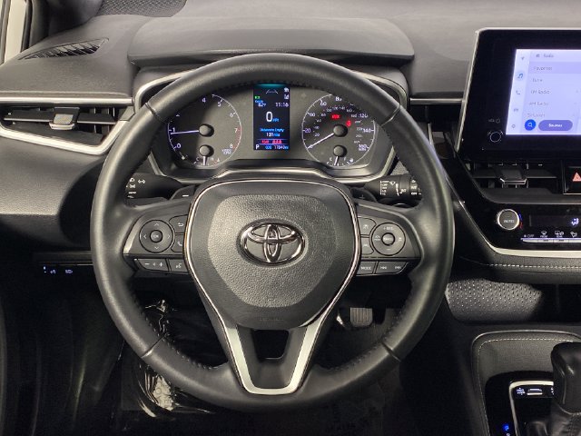 Used 2025 Toyota Corolla SE FWD image 18