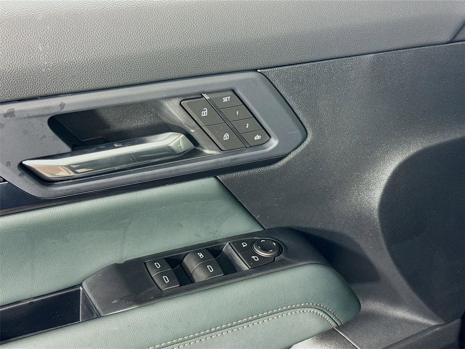 New 2026 GMC Terrain AT4 w/ Convenience Package III image 13