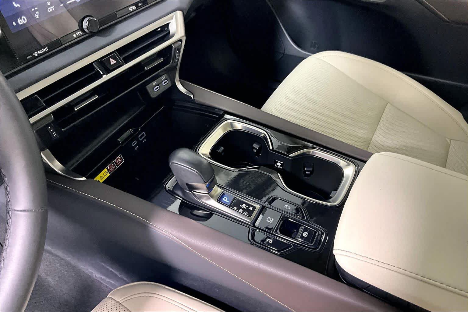 Certified 2024 Lexus RX 350 FWD w/ Technology Package image 15