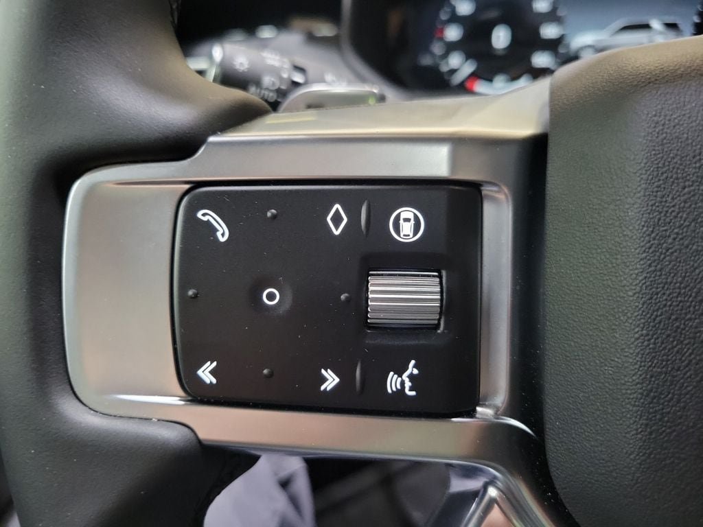 New 2026 Land Rover Discovery S AWD/4WD image 15