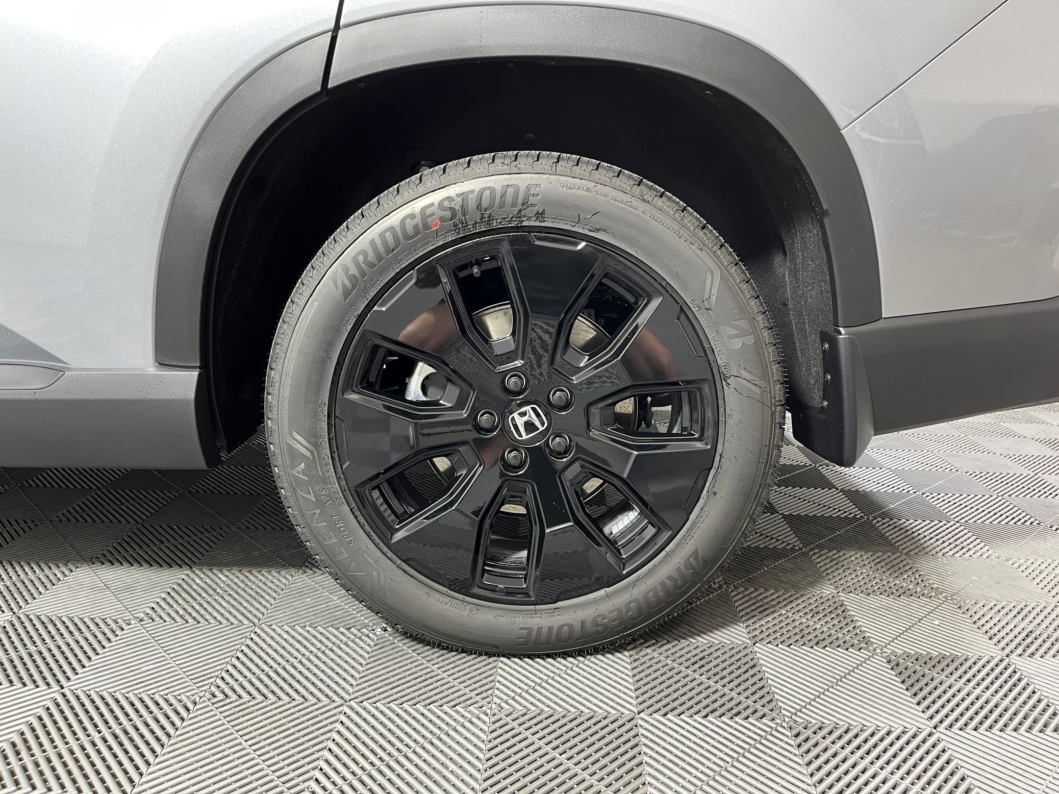 New 2026 Honda Pilot Black Edition image 18