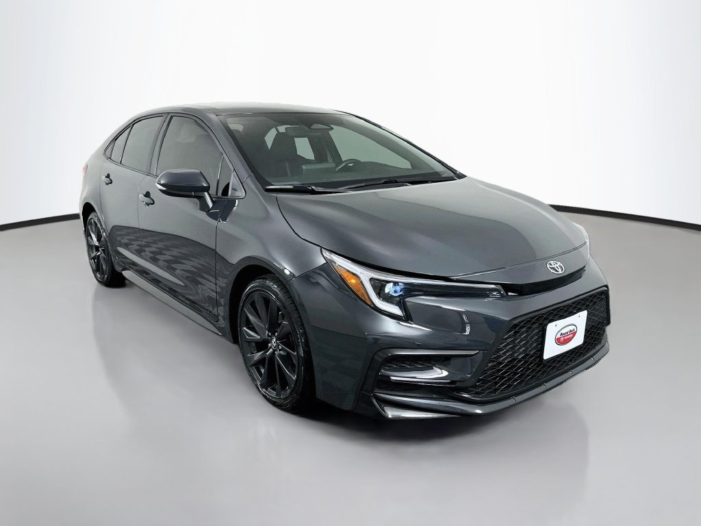 Certified 2024 Toyota Corolla SE FWD image 3