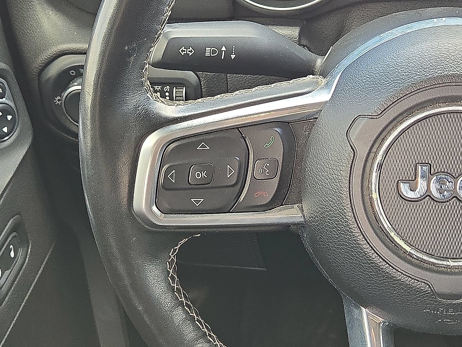 Used 2021 Jeep Wrangler Unlimited Sahara w/ Cold Weather Group AWD/4WD image 20