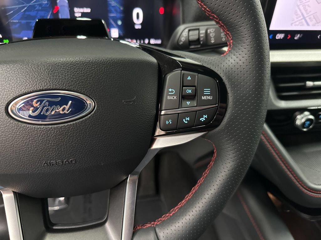 Used 2025 Ford Explorer ST-Line AWD/4WD image 17