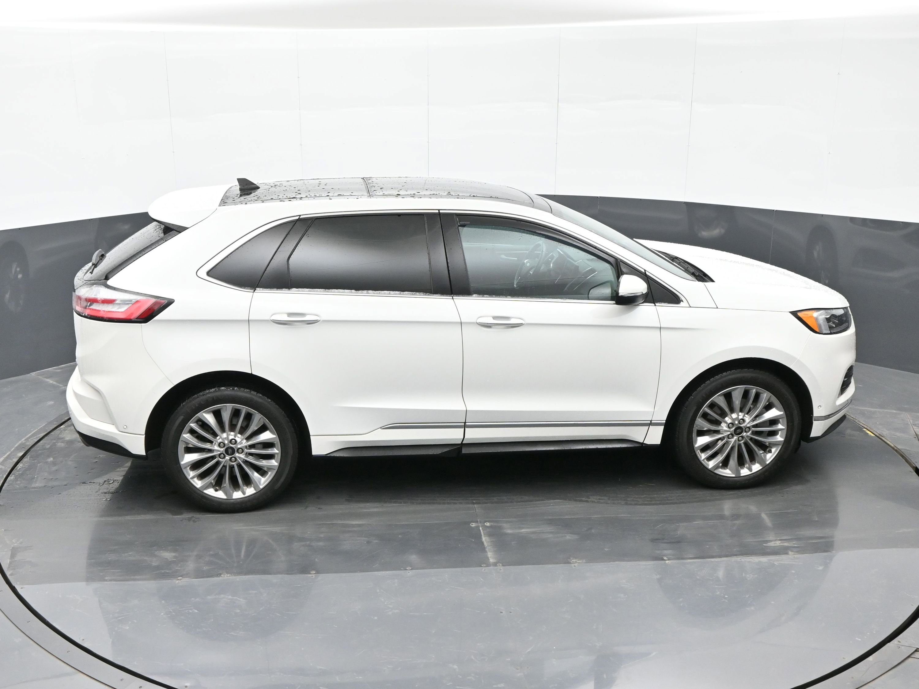 Used 2021 Ford Edge Titanium w/ Equipment Group 301A image 36