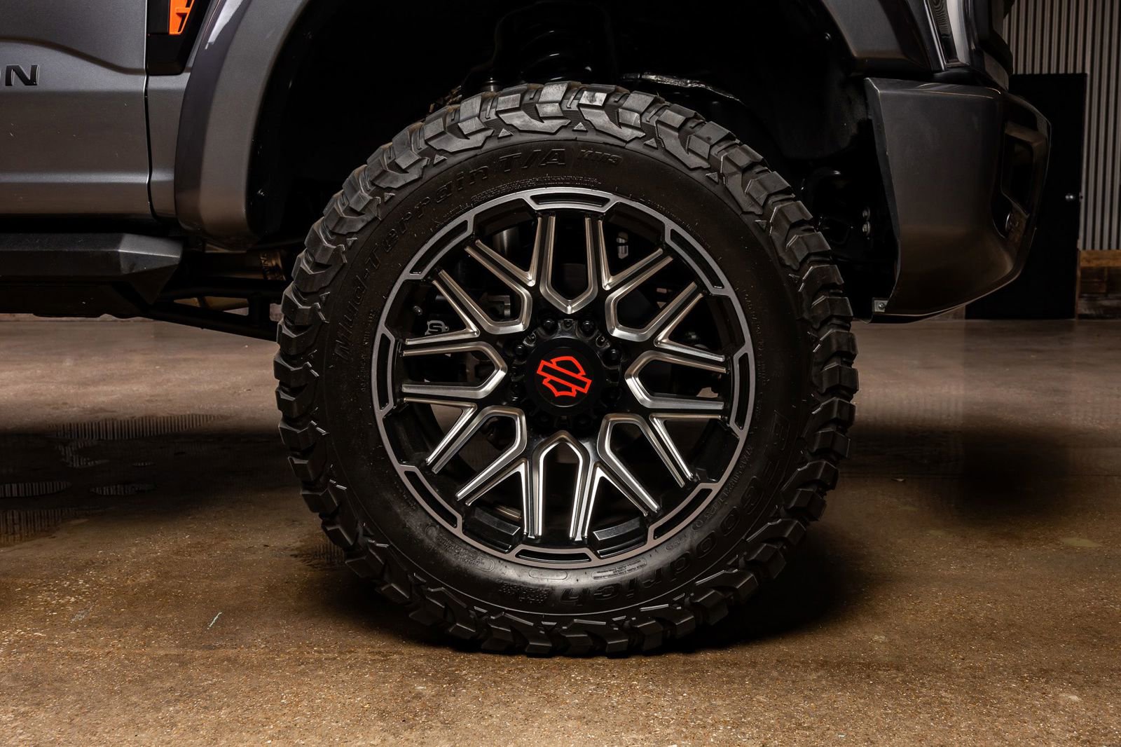 Used 2023 Ford F250 Lariat w/ Lariat Ultimate Package image 11