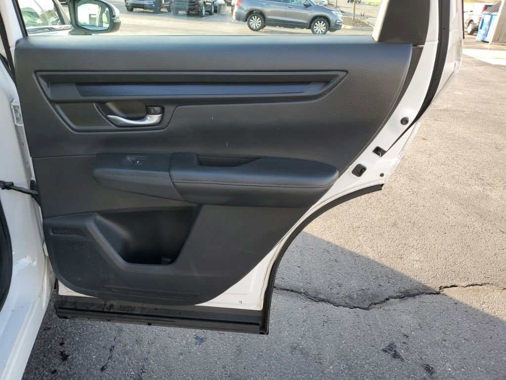 Used 2023 Honda CR-V LX image 28