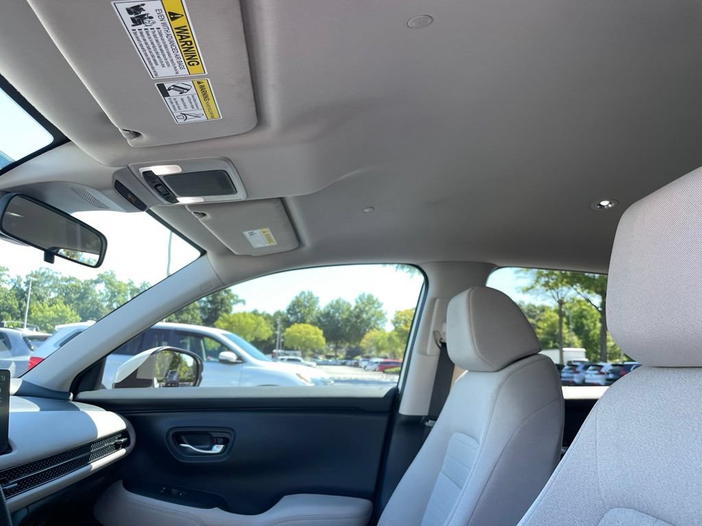 Certified 2026 Honda HR-V LX image 28