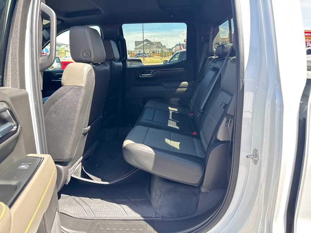 Used 2024 Chevrolet Silverado 1500 ZR2 image 24