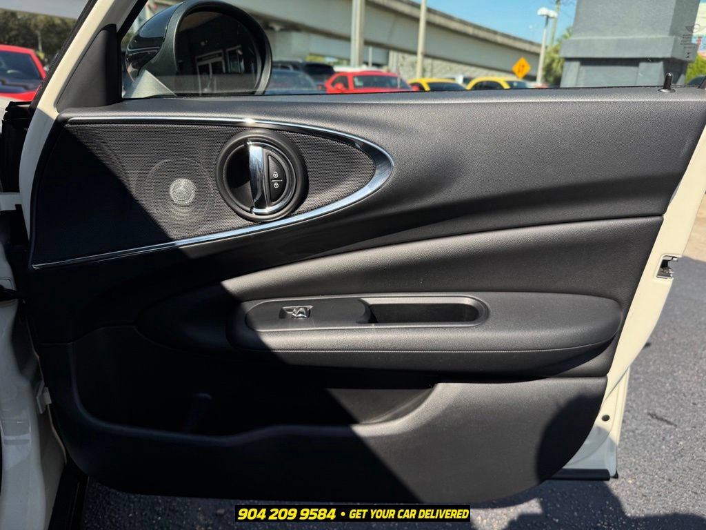 Used 2016 MINI Cooper Clubman FWD image 35