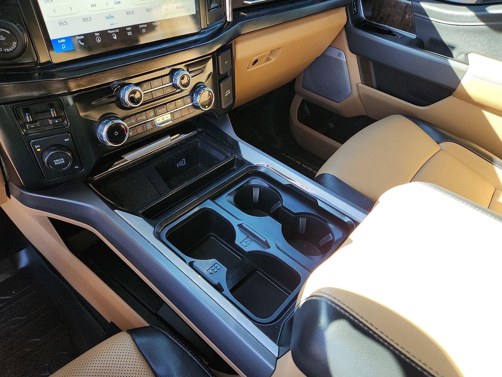 Used 2023 Ford F450 Lariat w/ Lariat Ultimate Package image 20