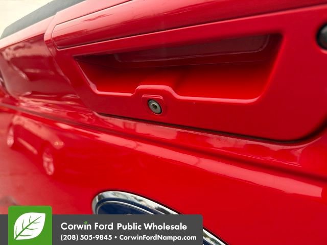 Used 2015 Ford F150 Lariat w/ Equipment Group 502A Luxury AWD/4WD image 11