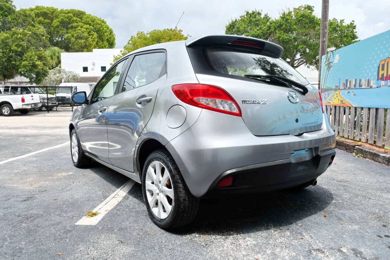 Used 2011 MAZDA MAZDA2 Touring FWD image 14