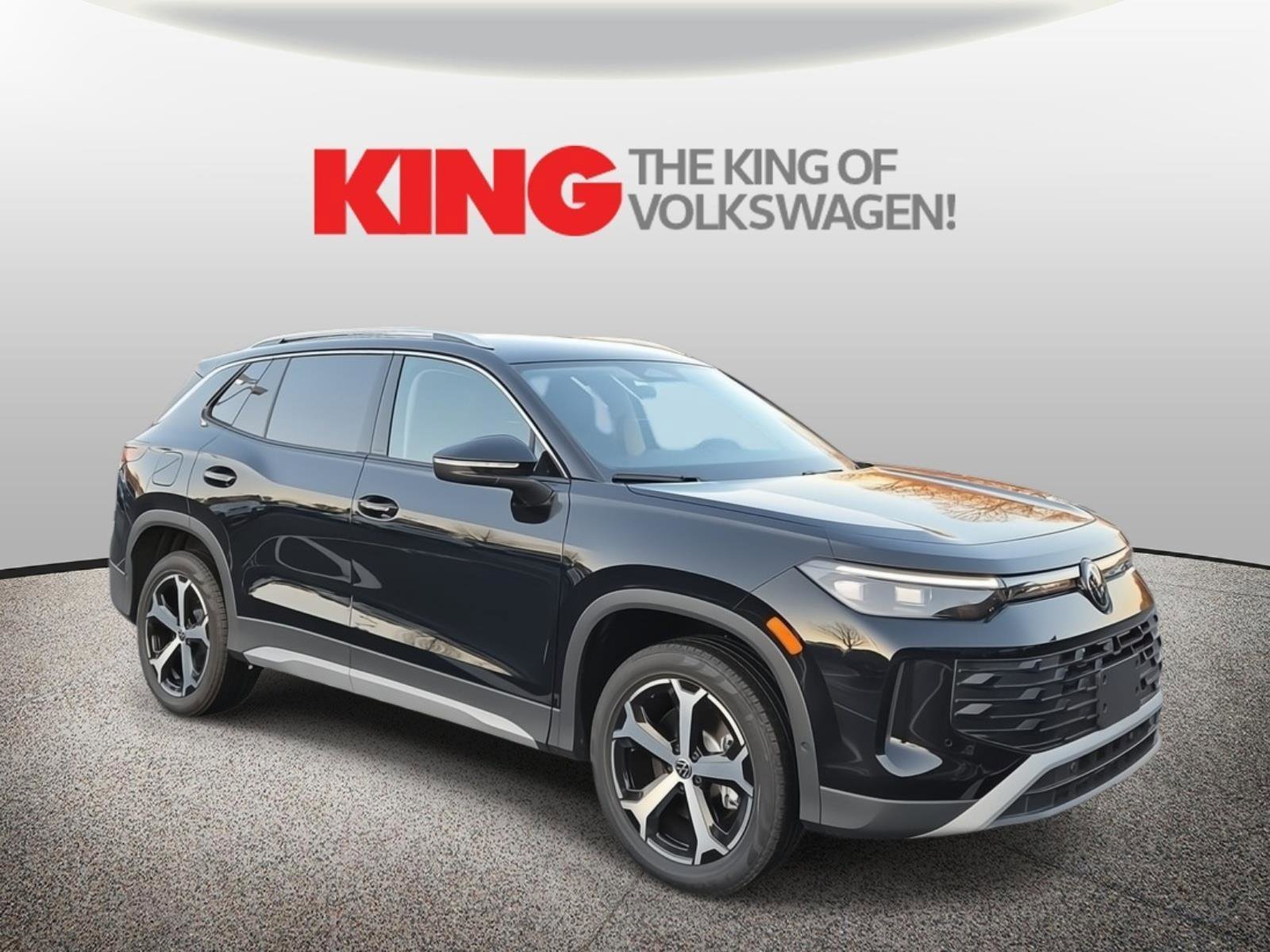 New 2026 Volkswagen Tiguan SE image 1