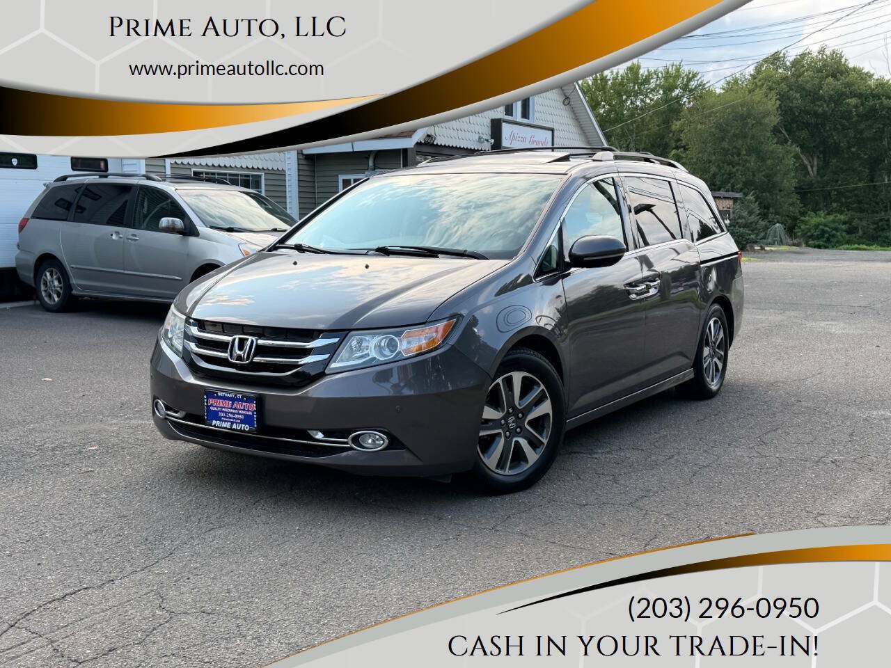Used 2016 Honda Odyssey Touring video 1