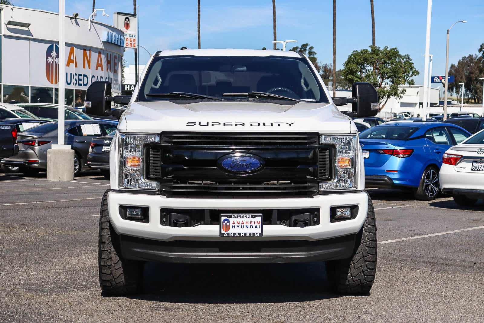Used 2019 Ford F250 XLT w/ XLT Value Package image 2