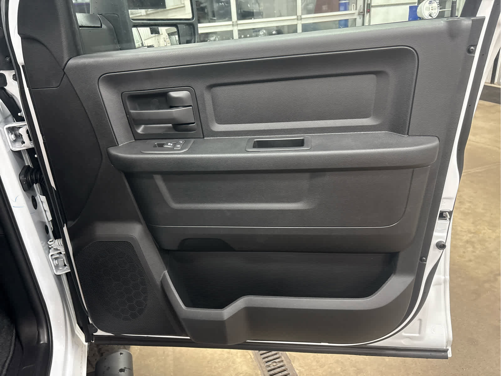 New 2026 RAM 2500 Tradesman image 32