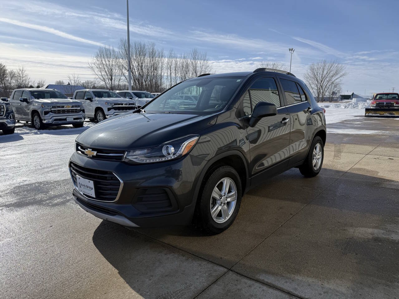Used 2019 Chevrolet Trax LT w/ Driver Confidence Package AWD/4WD image 2