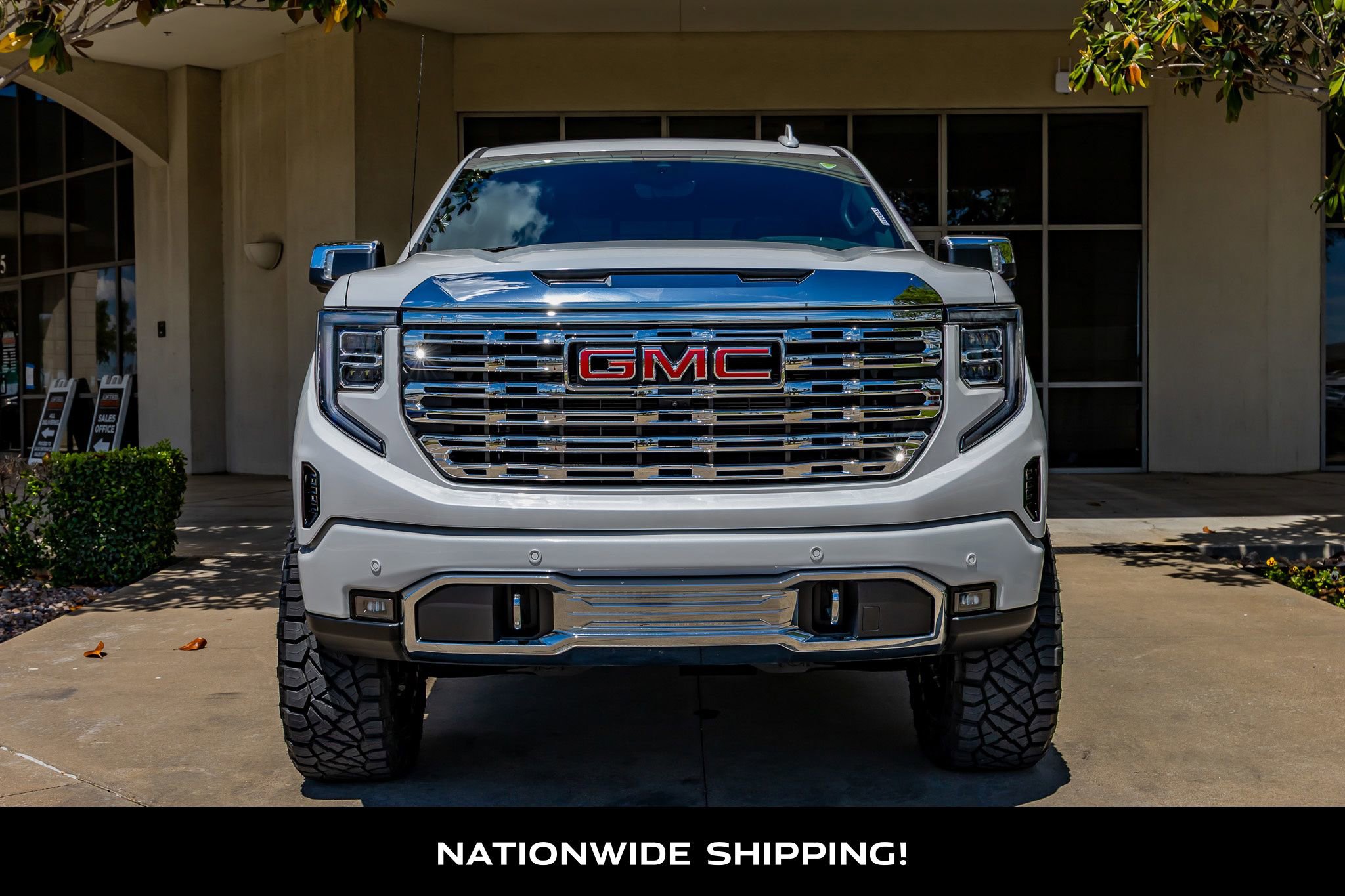 Used 2025 GMC Sierra 1500 Denali w/ Denali Reserve Package image 4
