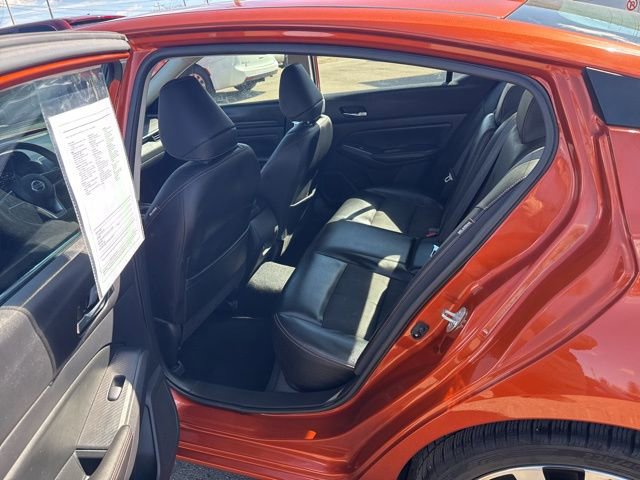 Used 2020 Nissan Altima 2.5 SR w/ Premium Package image 11