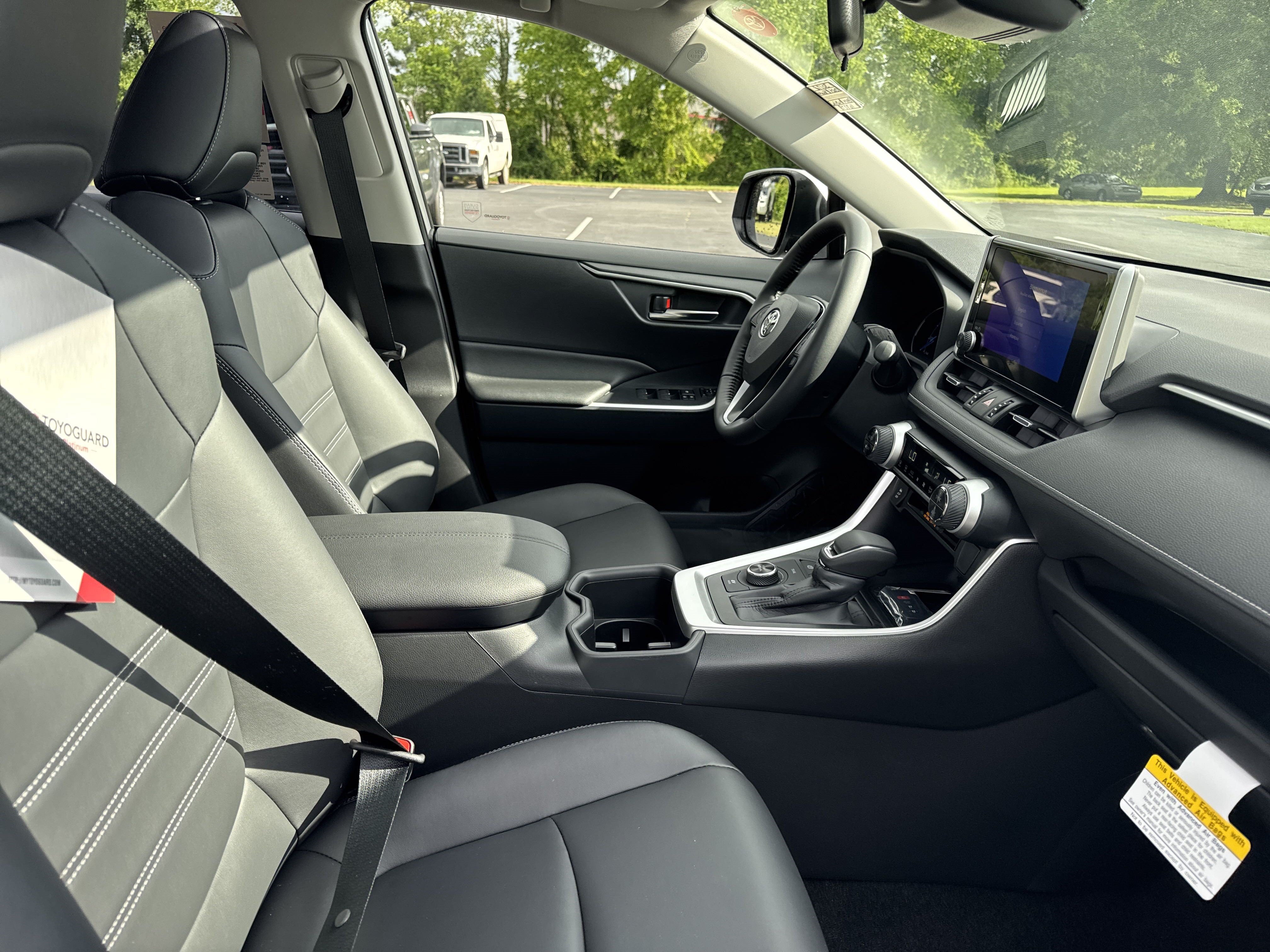 New 2025 Toyota RAV4 XLE Premium AWD/4WD image 34