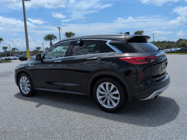 Used 2019 INFINITI QX50 Essential w/ Premium Heat Package FWD image 7