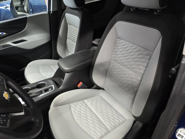 Used 2019 Chevrolet Equinox LT w/ Driver Convenience Package FWD image 17