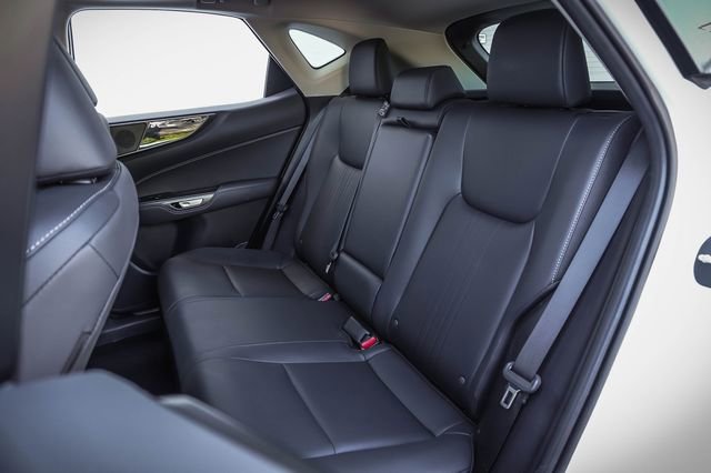 Used 2025 Lexus NX 350h AWD w/ Accessory Package (2T) image 18