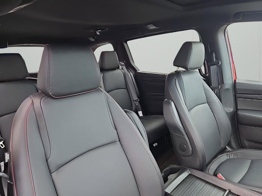 Used 2024 Honda Odyssey Sport image 20