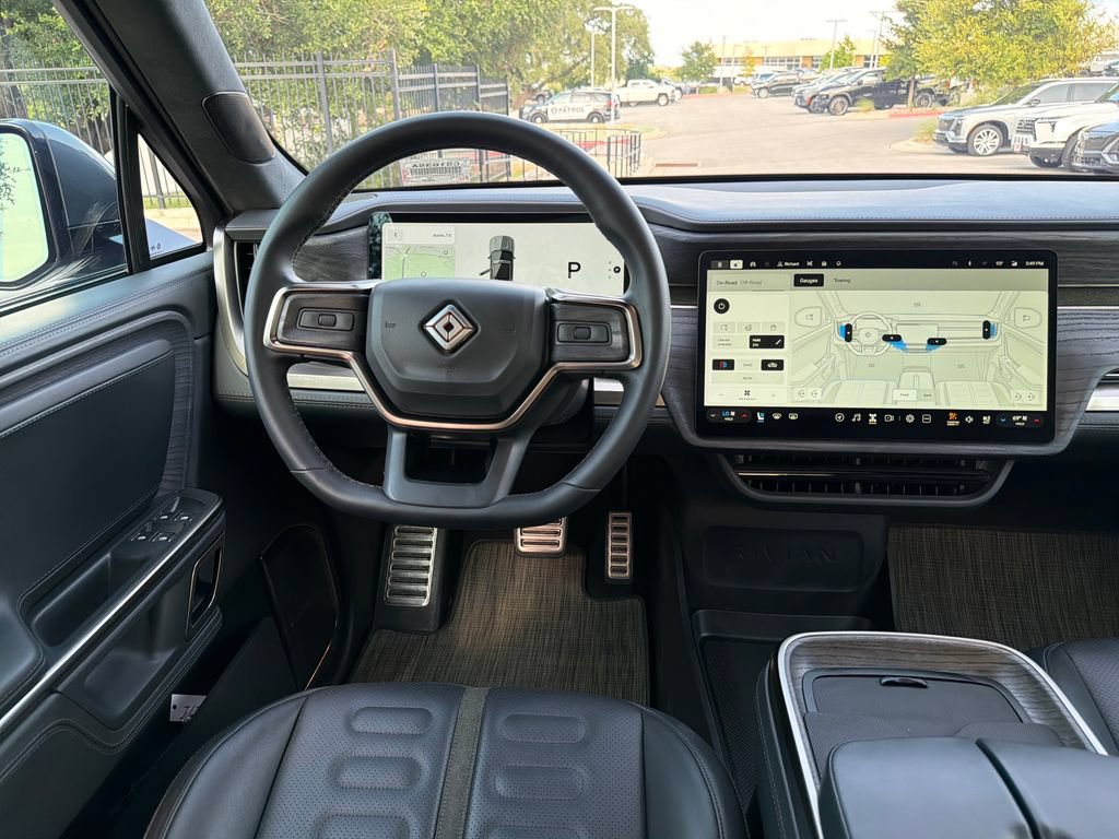 Used 2022 Rivian R1T Adventure AWD/4WD image 31