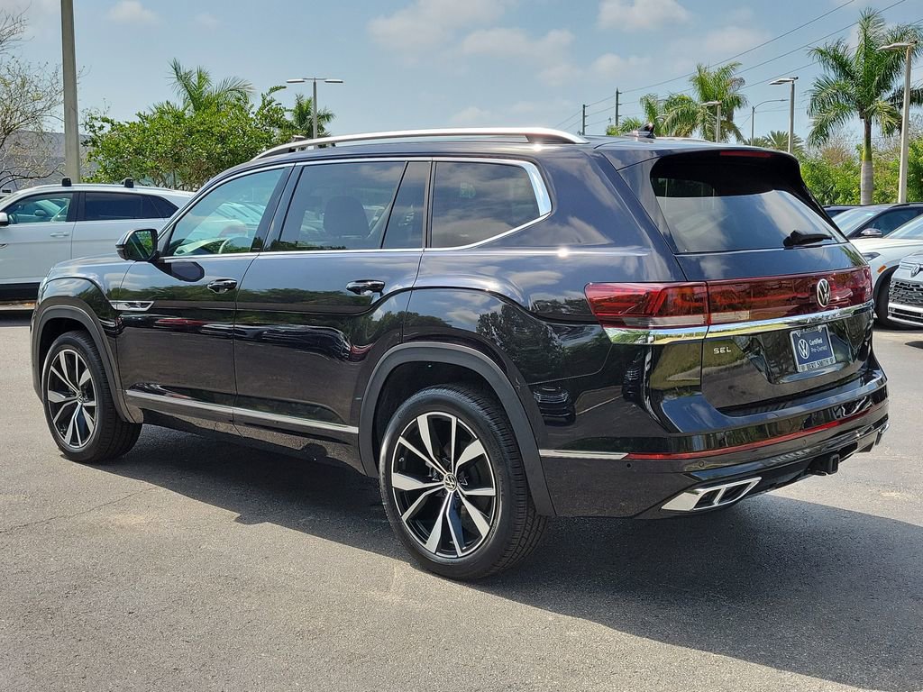 Certified 2026 Volkswagen Atlas SEL Premium R-Line AWD/4WD image 4