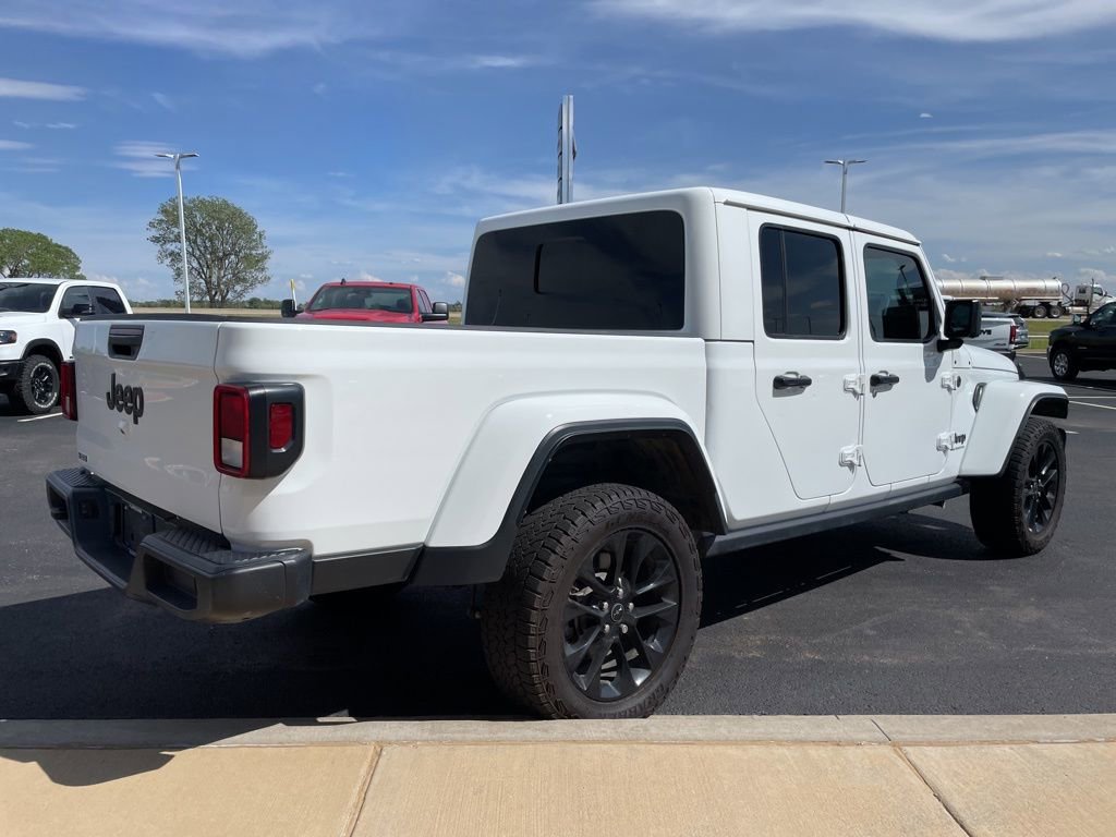 Used 2025 Jeep Gladiator Sport AWD/4WD image 4