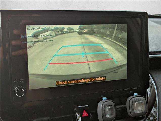 Used 2024 Toyota Corolla Cross LE w/ Moonroof Package FWD image 18