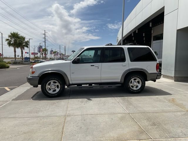 Used 2000 Ford Explorer XLT AWD/4WD image 5