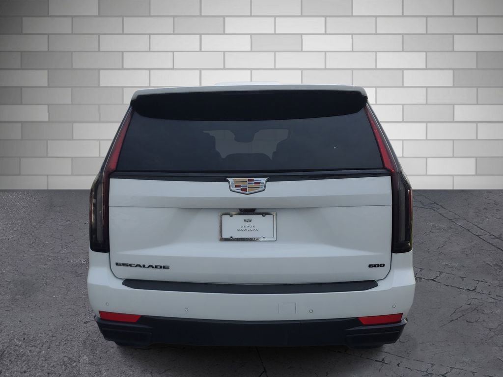 Used 2023 Cadillac Escalade Sport Platinum w/ LPO, ONYX Package image 4