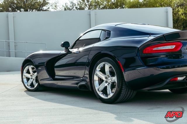 Used 2014 SRT Viper SRT-10 w/ Exterior Carbon Fiber Package RWD image 65