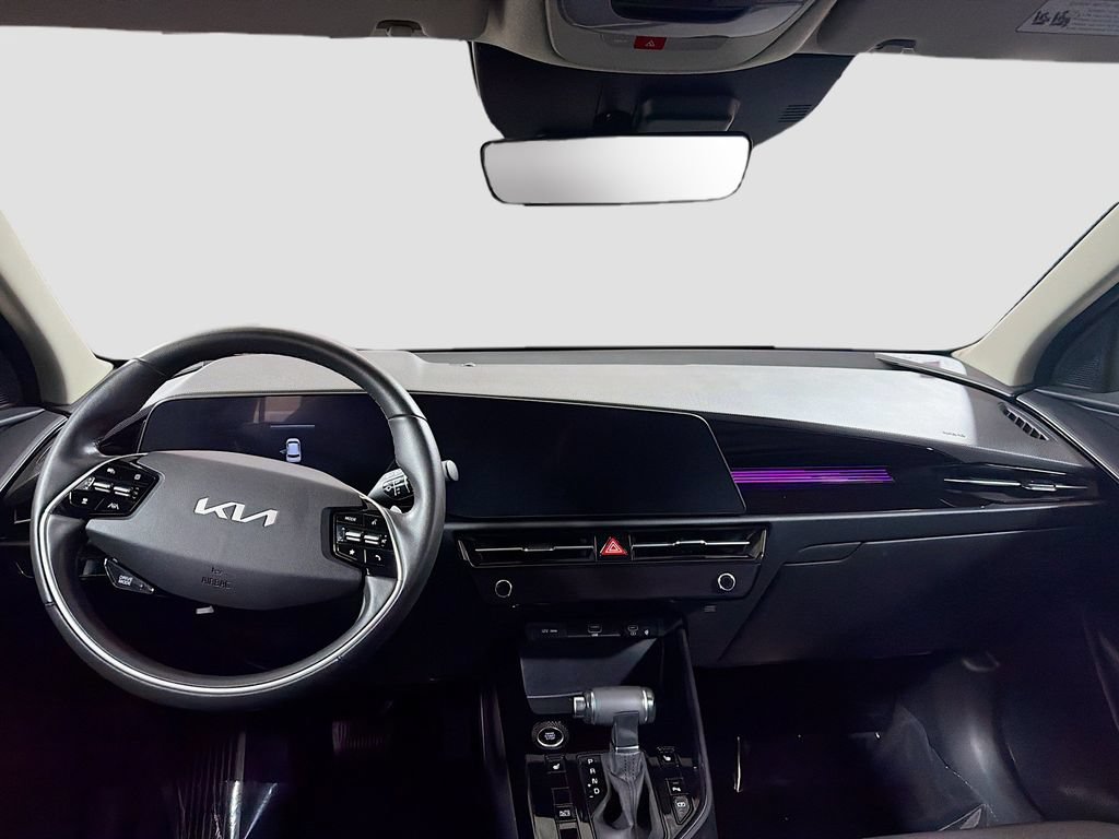Used 2024 Kia Niro EX FWD image 22