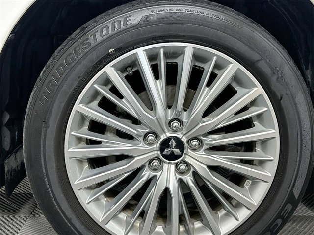 Used 2019 Mitsubishi Outlander GT image 31