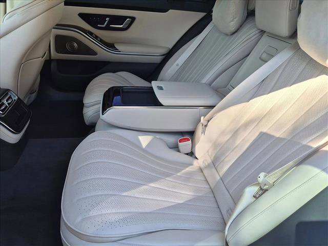 Certified 2026 Mercedes-Benz S 500 4MATIC image 18