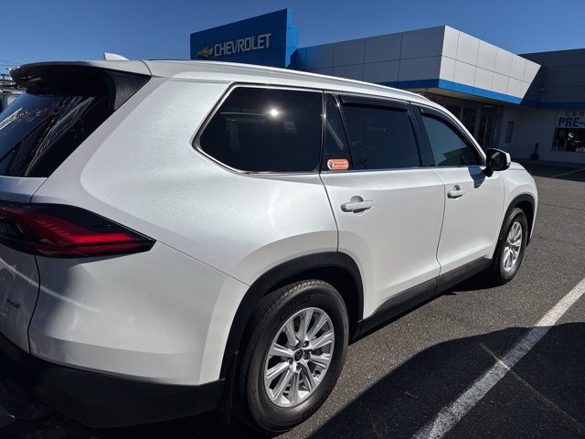 Used 2024 Toyota Grand Highlander AWD Hybrid image 2