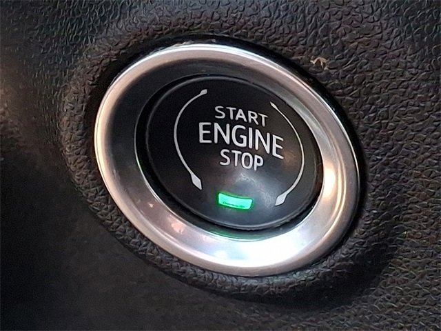 Used 2021 Chevrolet Silverado 1500 RST image 19