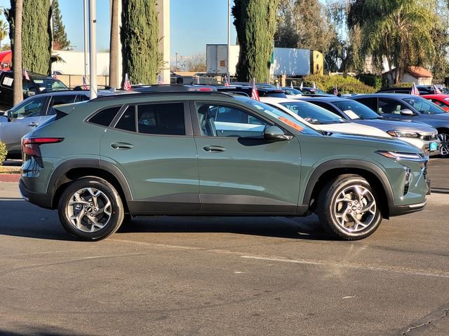 New 2026 Chevrolet Trax LT w/ LT Convenience Package image 3