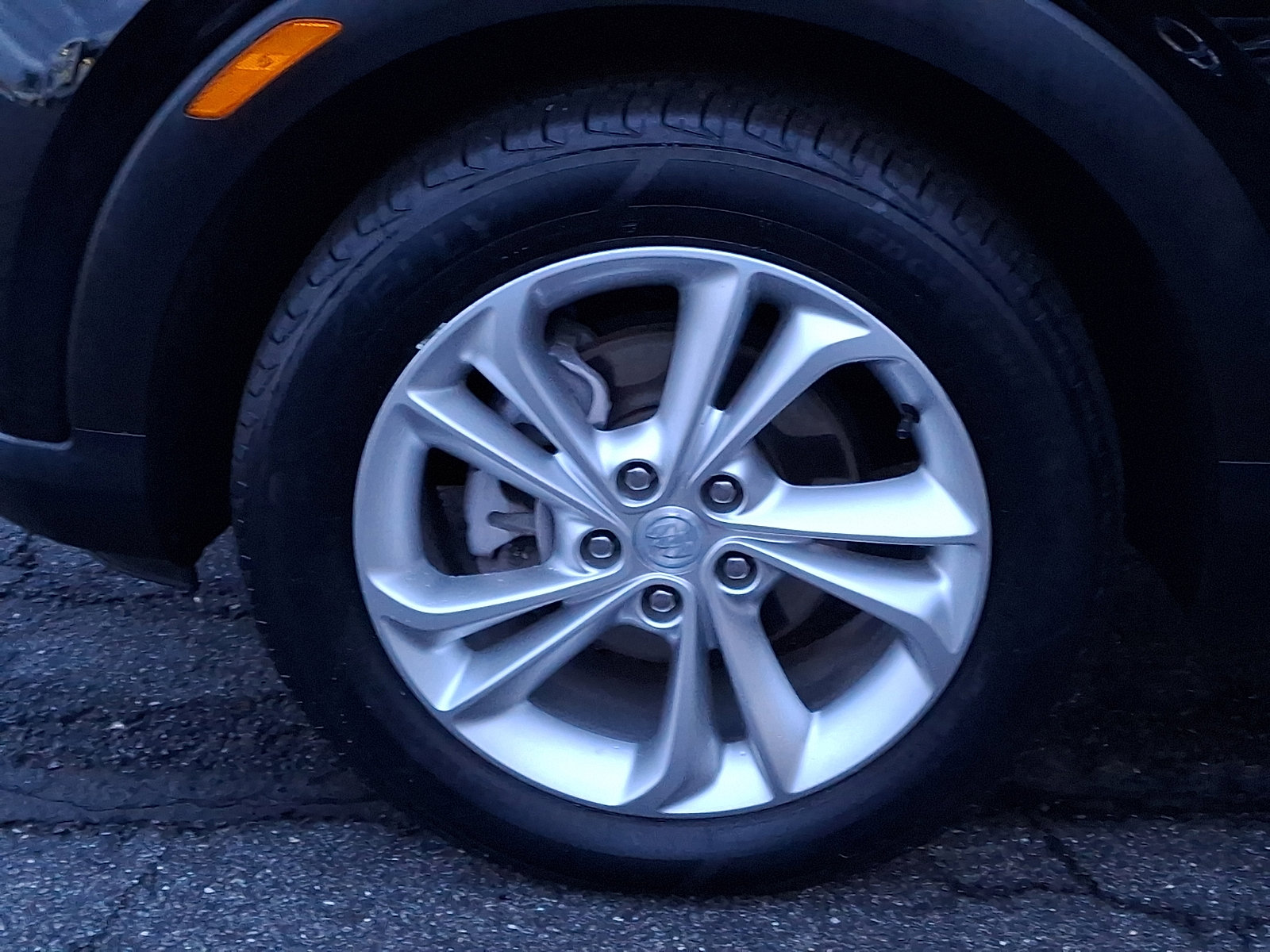 Certified 2022 Buick Encore GX Preferred image 28