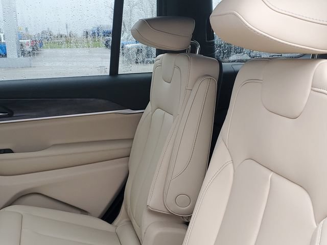 New 2026 Jeep Grand Cherokee L Limited AWD/4WD image 16